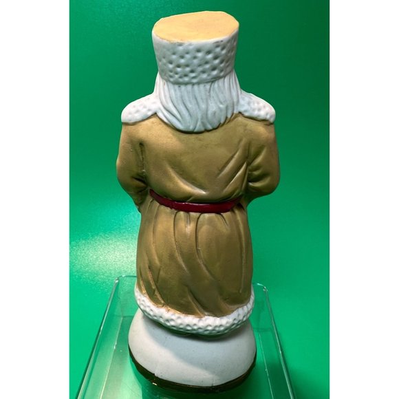 Around the World Heilig Meyers Porcelain Russian Santa 1903 Figurine Christmas - Picture 2 of 8